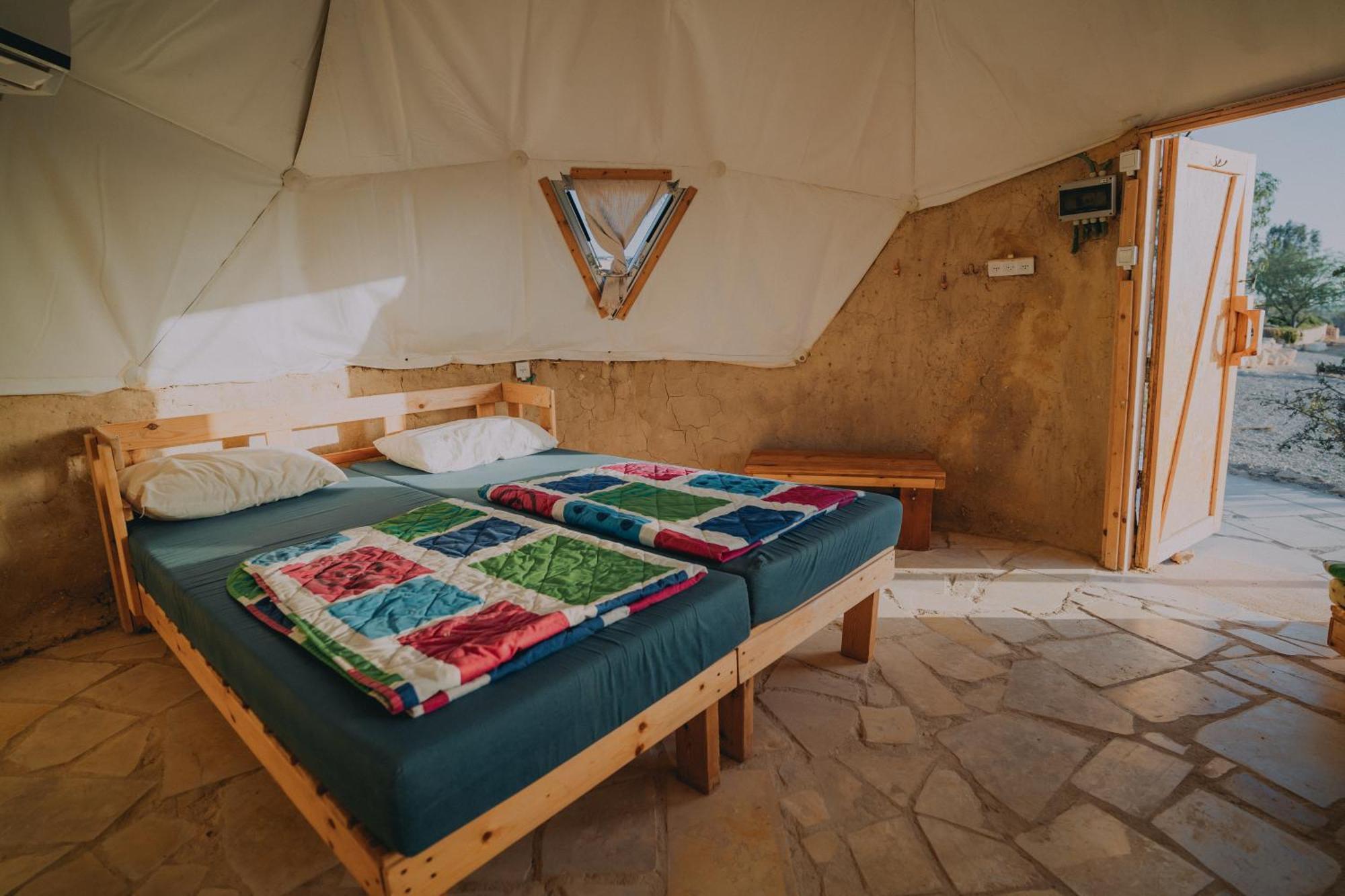 Desert Shade Camp חוות צל מדבר Villa Mițpe Ramon Cameră foto