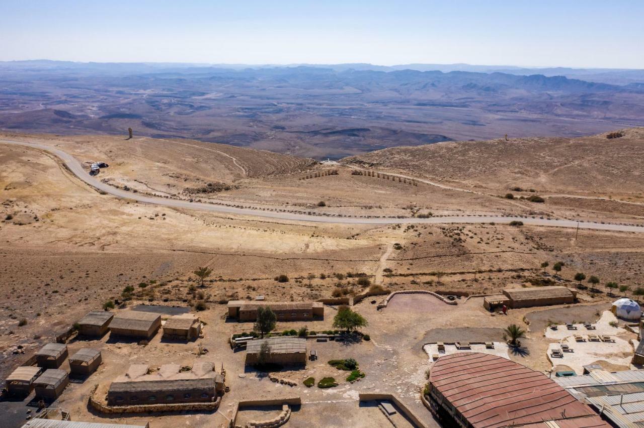 Desert Shade Camp חוות צל מדבר Villa Mițpe Ramon Exterior foto